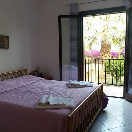 Hibiscus Rosso Villa Donnalucata  Exterior photo
