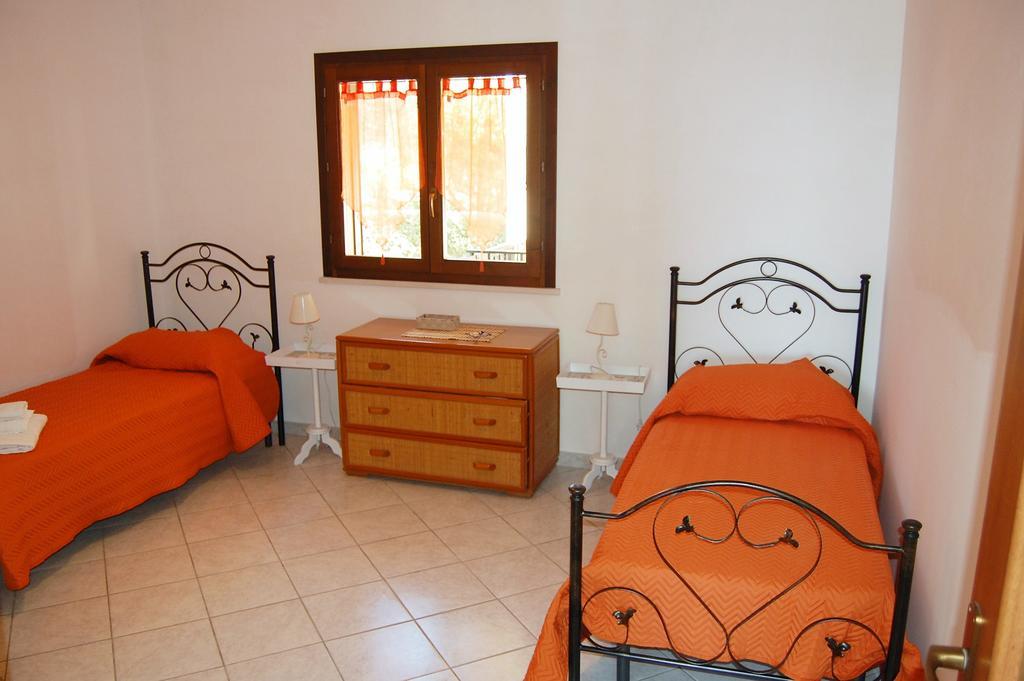 Hibiscus Rosso Villa Donnalucata  Exterior photo
